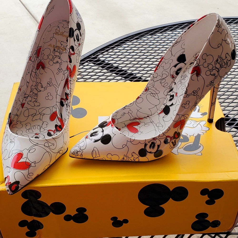 Aldo Disney Heels Stessy Mickey size 7.5